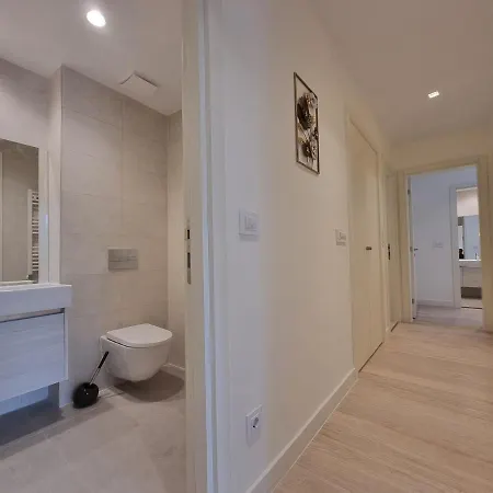 Bw Aria Deluxe Apartamento Belgrado